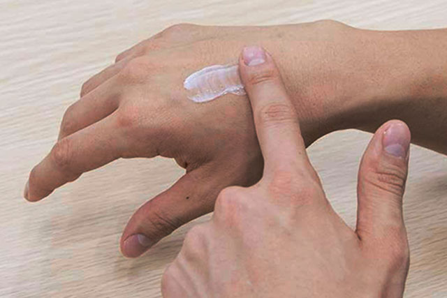 クリアネオクリーム3